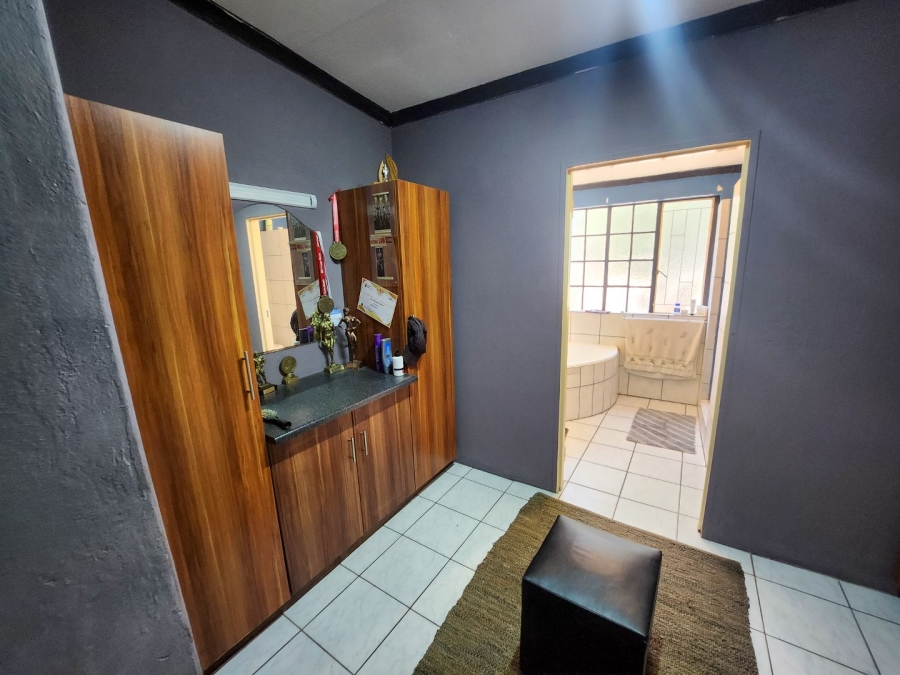 3 Bedroom Property for Sale in Stilfontein North West